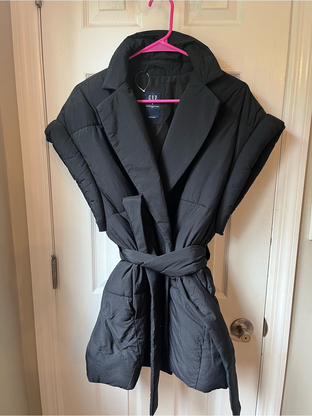GAP Black Quilted Wrap Belted Vest